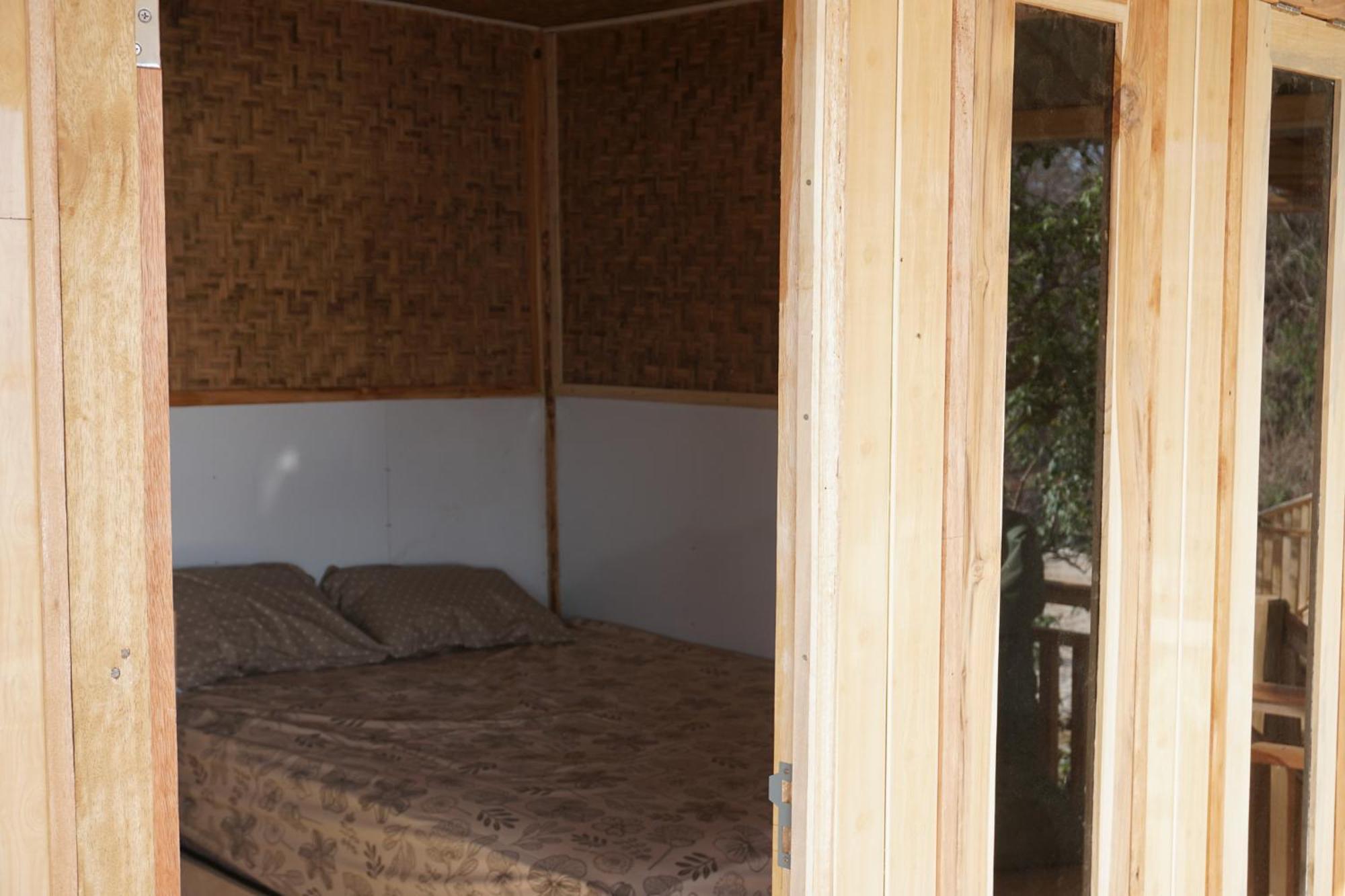 Boneputeh Homestay Taliwang Zimmer foto