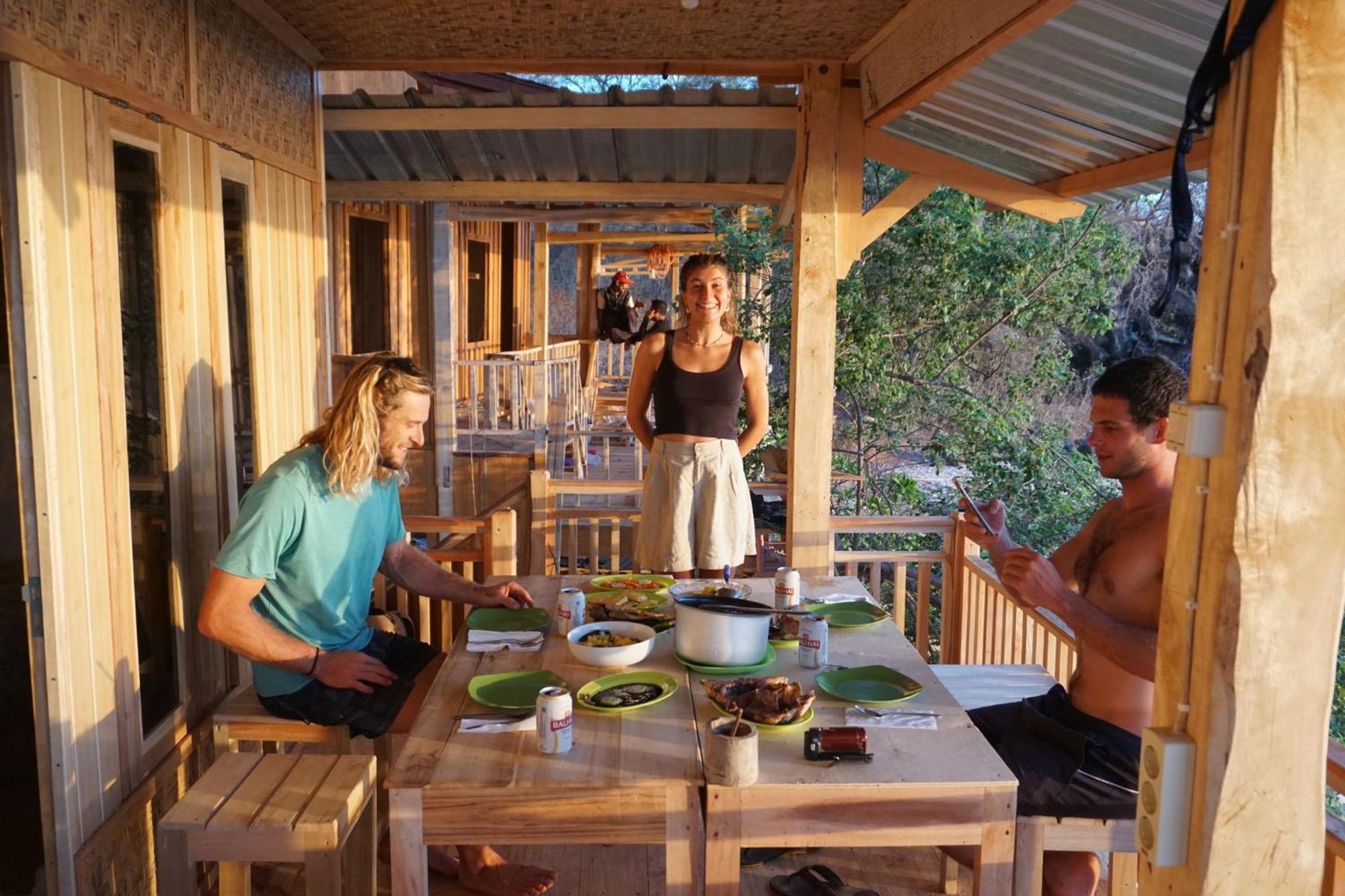Boneputeh Homestay Taliwang Zimmer foto